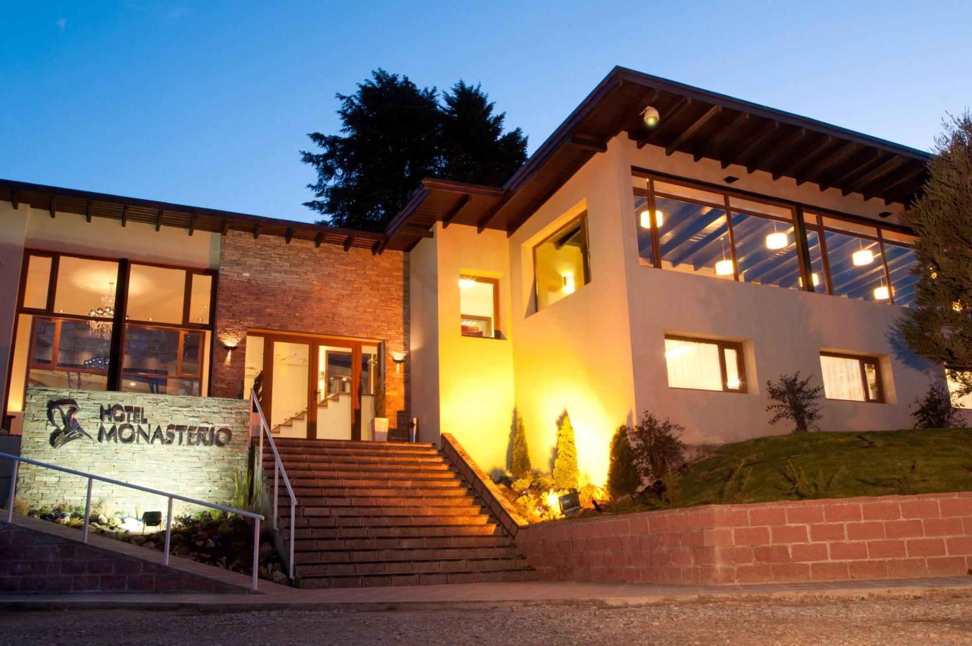 Monasterio Hotel Boutique Сан-Карлос-де-Барілоче Екстер'єр фото